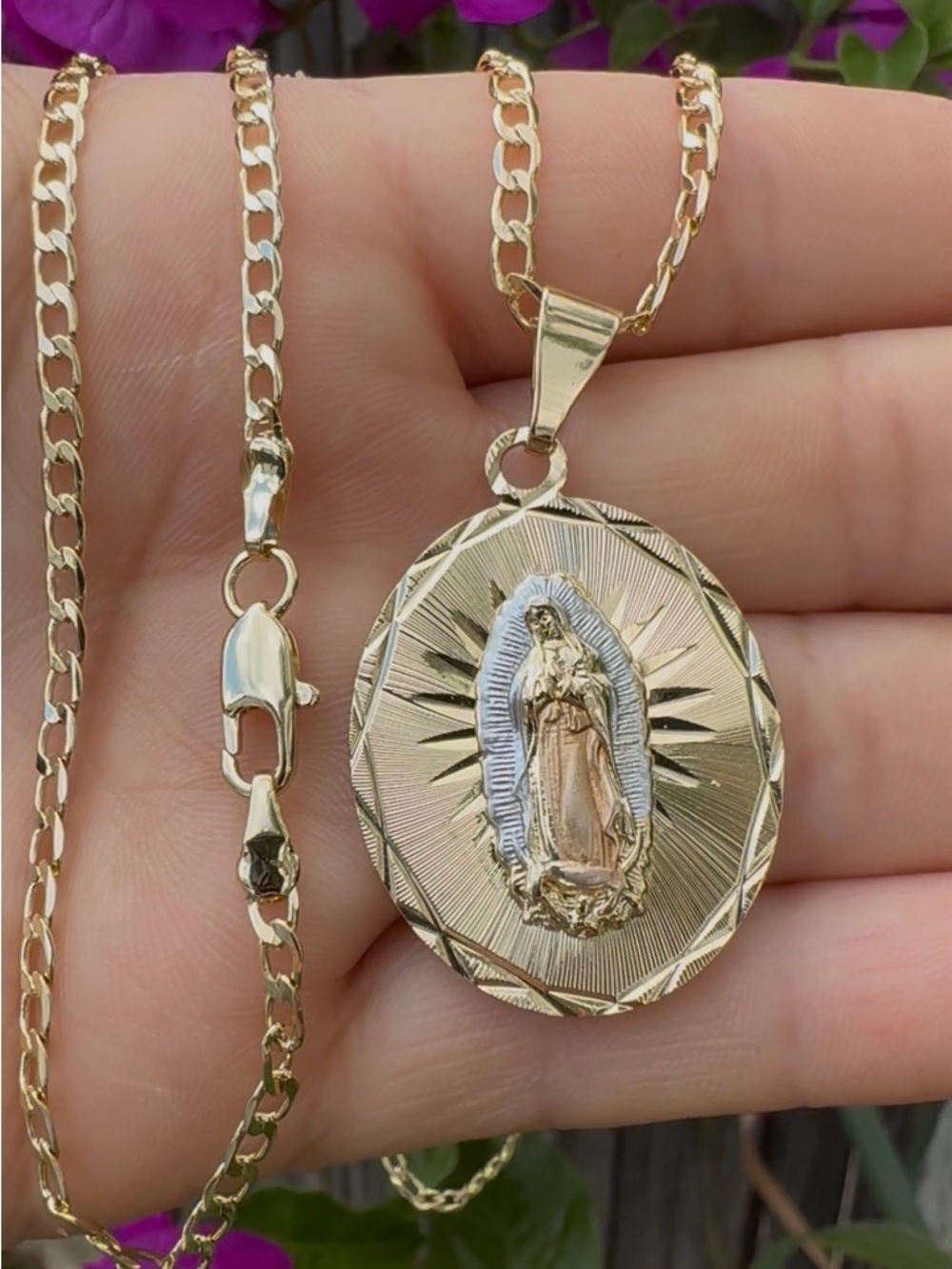 18k gold plated, chain with Our Lady of Guadalupe / Virgin Mary